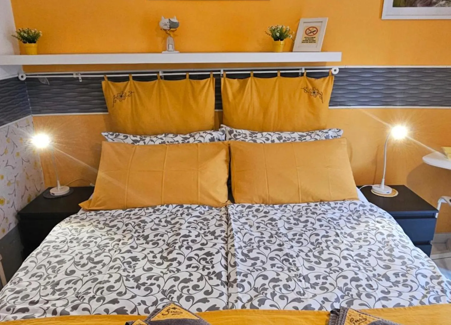 Lovely Flat Geraci Apartment Naples Italy